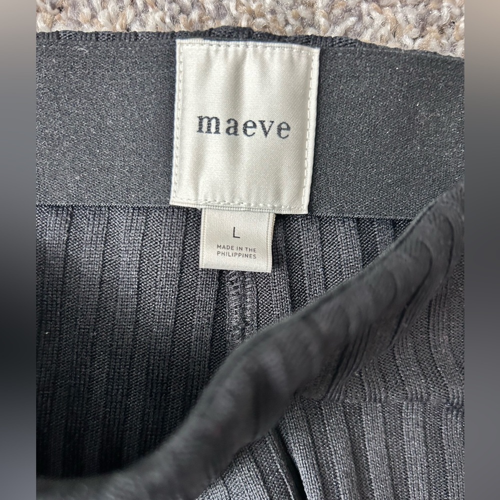 Maeve by Anthropologie Ribbed and Flared Black Pants size medium - Picture 5 of 9